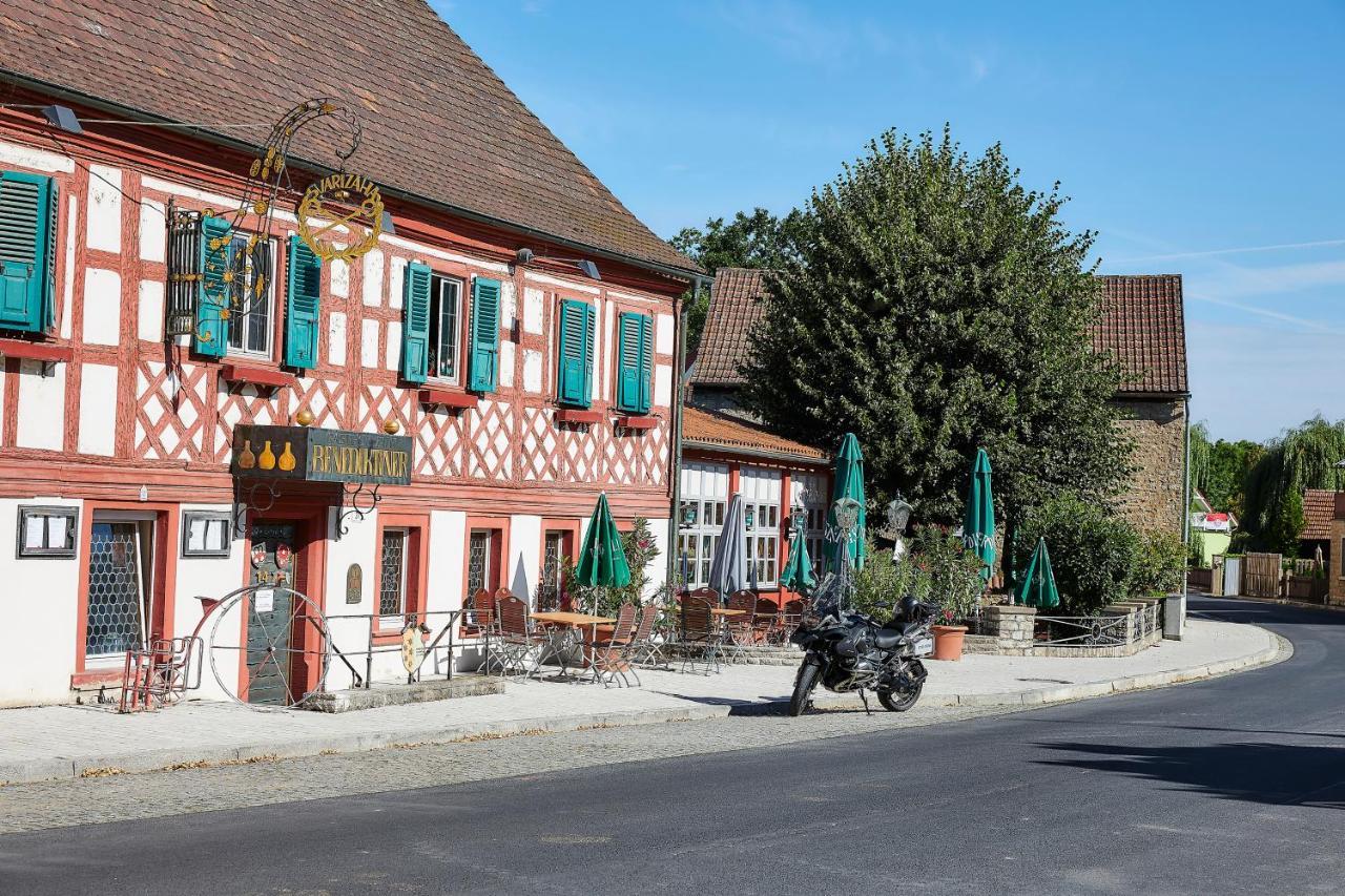 Flair-Hotel Zum Benediktiner Schwarzach am Main Exteriér fotografie
