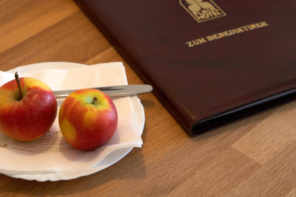 Flair-Hotel Zum Benediktiner Schwarzach am Main Pokoj fotografie