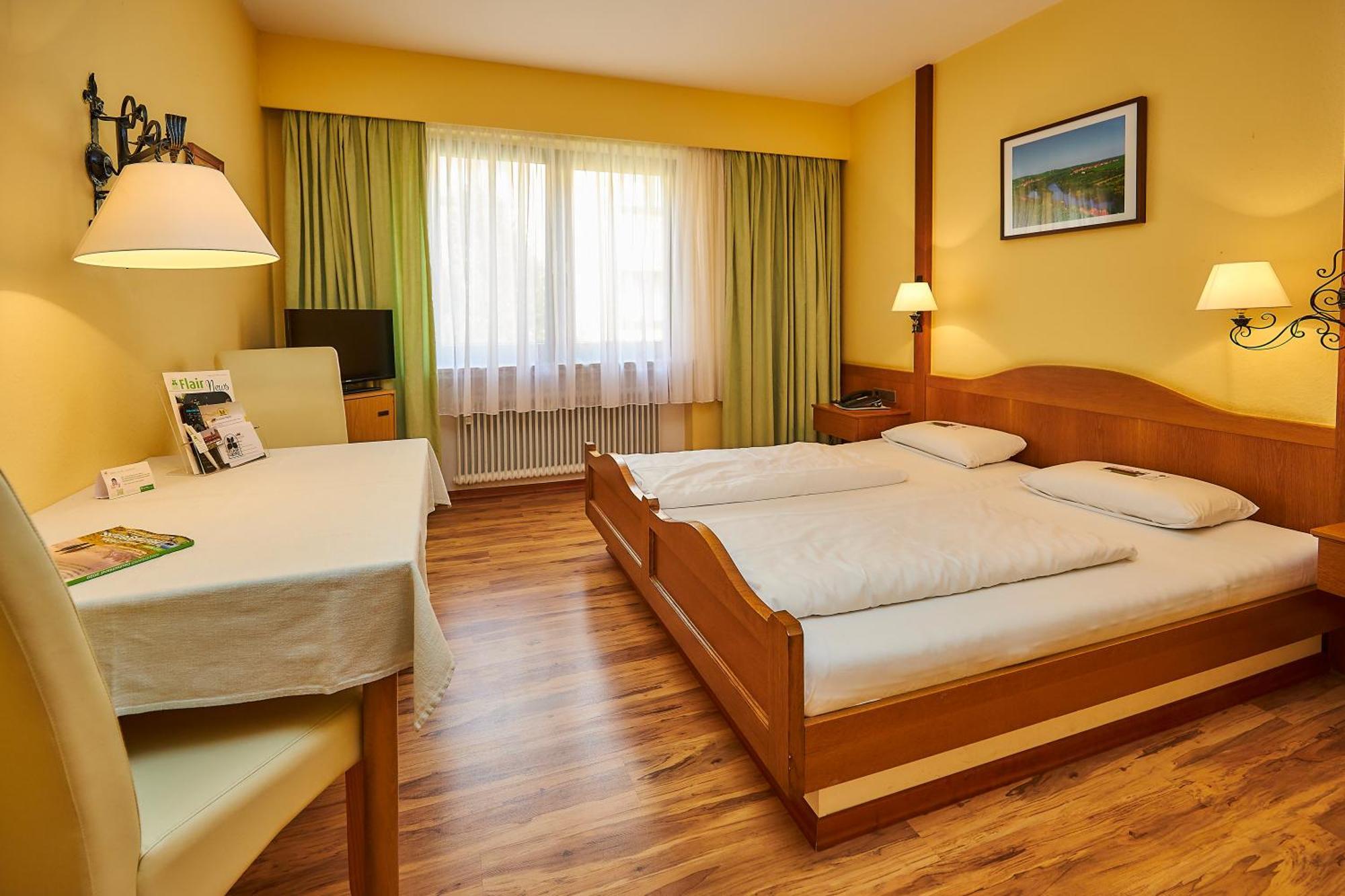 Flair-Hotel Zum Benediktiner Schwarzach am Main Exteriér fotografie